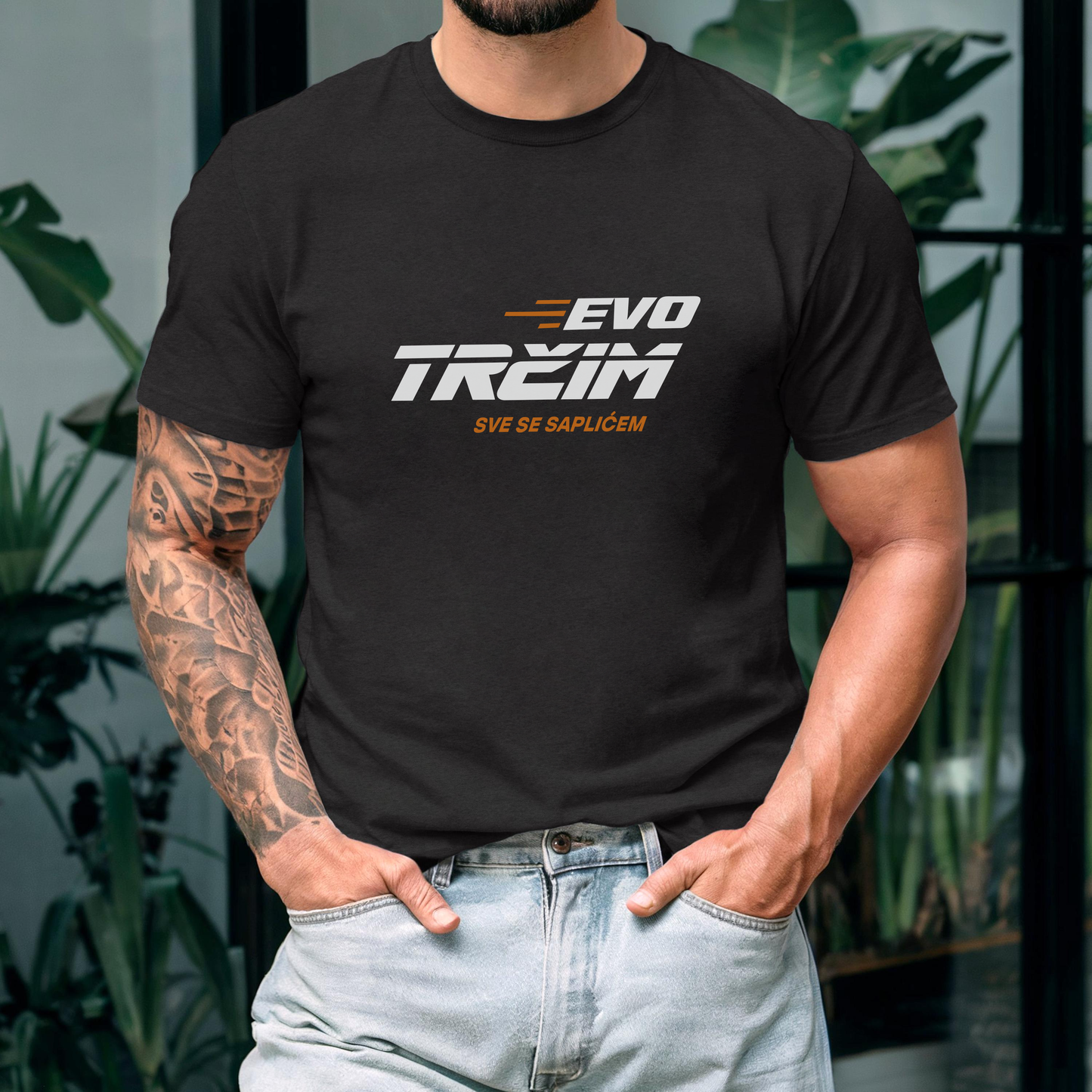 Evo trčim sve se saplićem majica