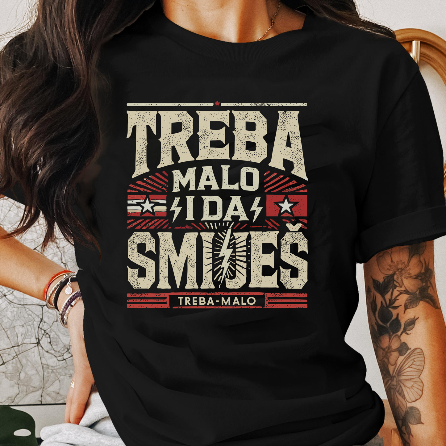 Treba malo i da smiješ majica
